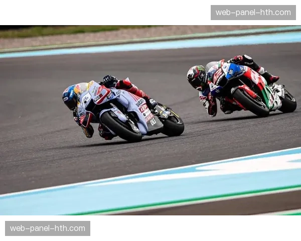 赛道预览：阿根廷下坡赛道以高速与跳台著称，车手称其为“勇者的游戏”